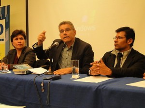 Joaquin-Fernandez-Sanchez-en-una-conferencia-en-Bolivi-a